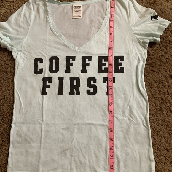 Crazy 8 sale ⭐️ Victoria Secret t-shirt Size: XS - Picture 7 of 7